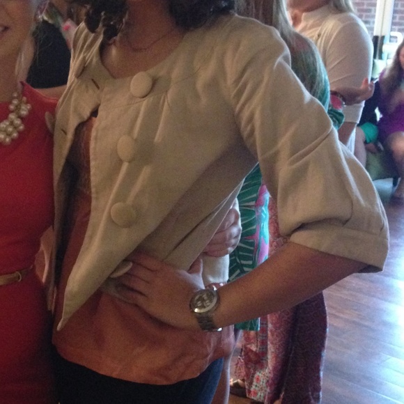 Banana Republic Blazer with Puffy Sleeves - Picture 2 of 4